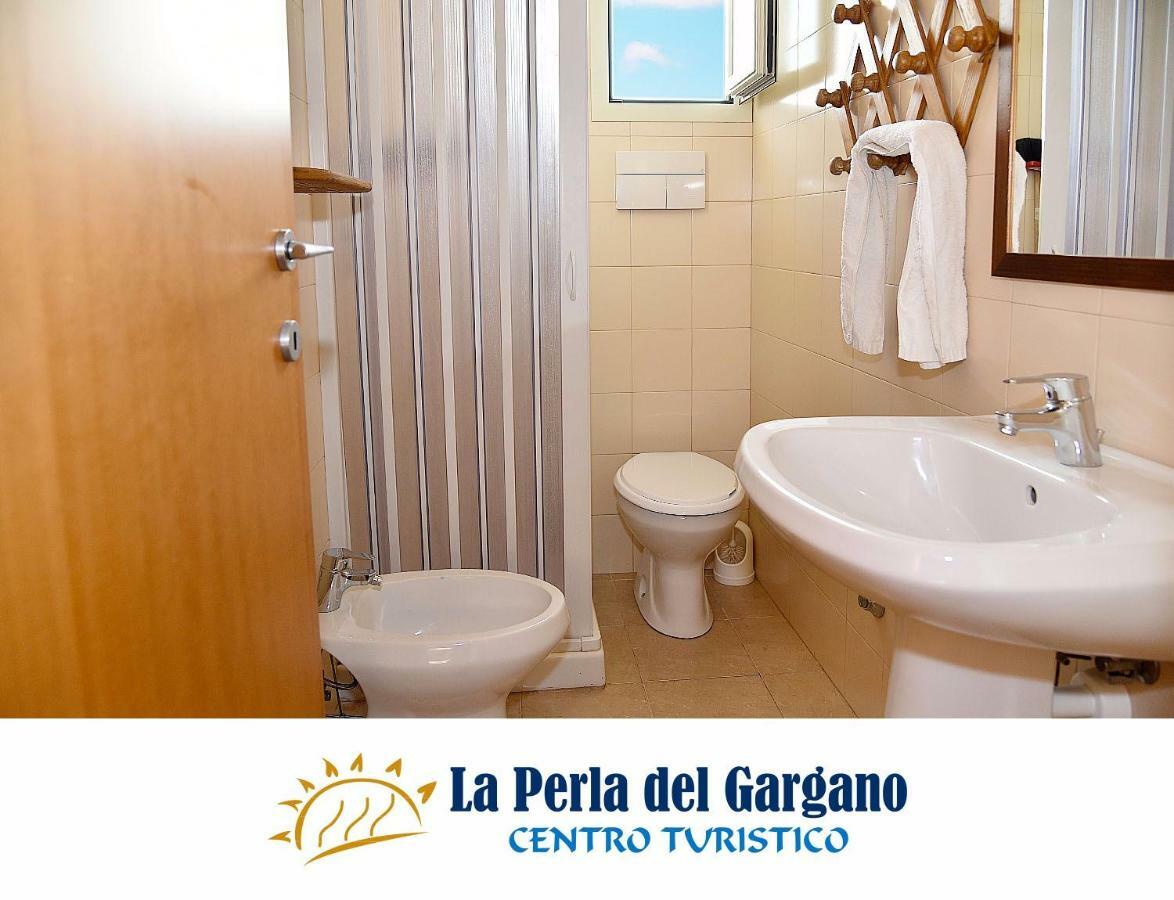 Hotel Centro Turistico La Perla del Gargano Foce Varano Esterno foto