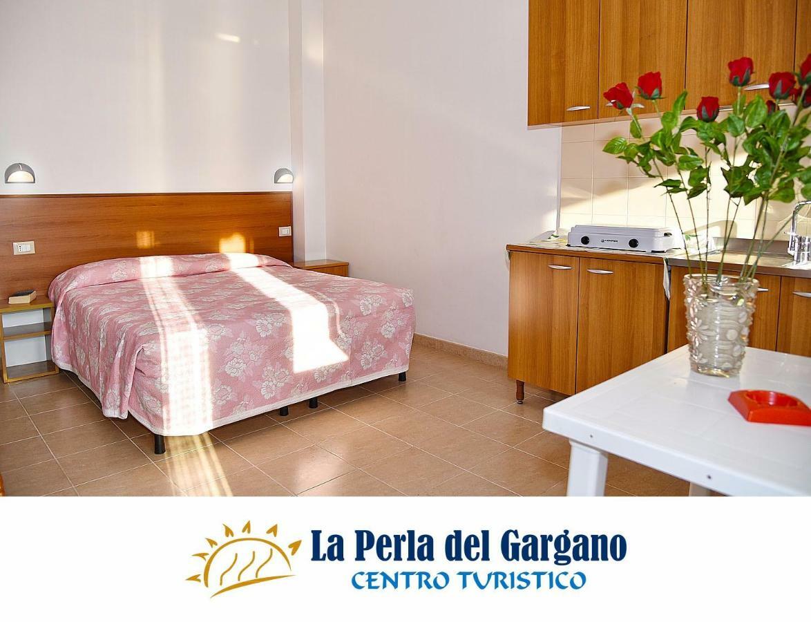 Hotel Centro Turistico La Perla del Gargano Foce Varano Esterno foto